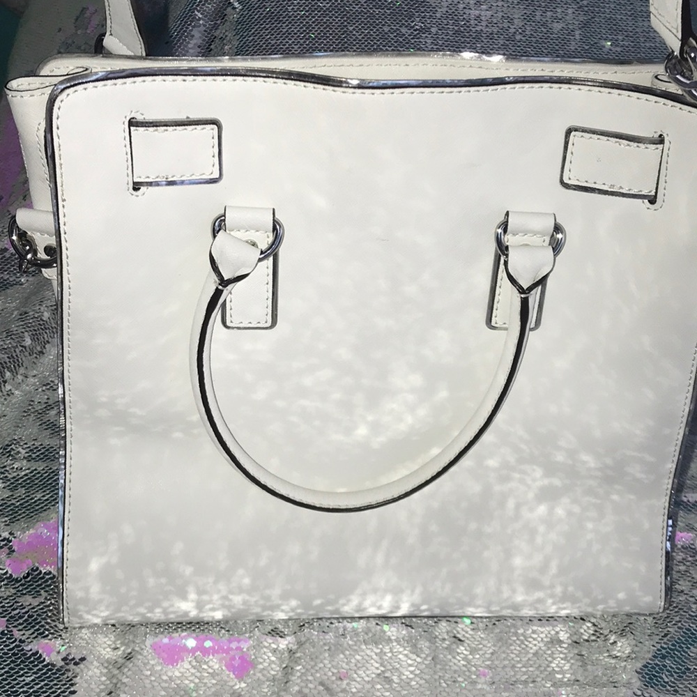 Bag - Picture 2 of 4